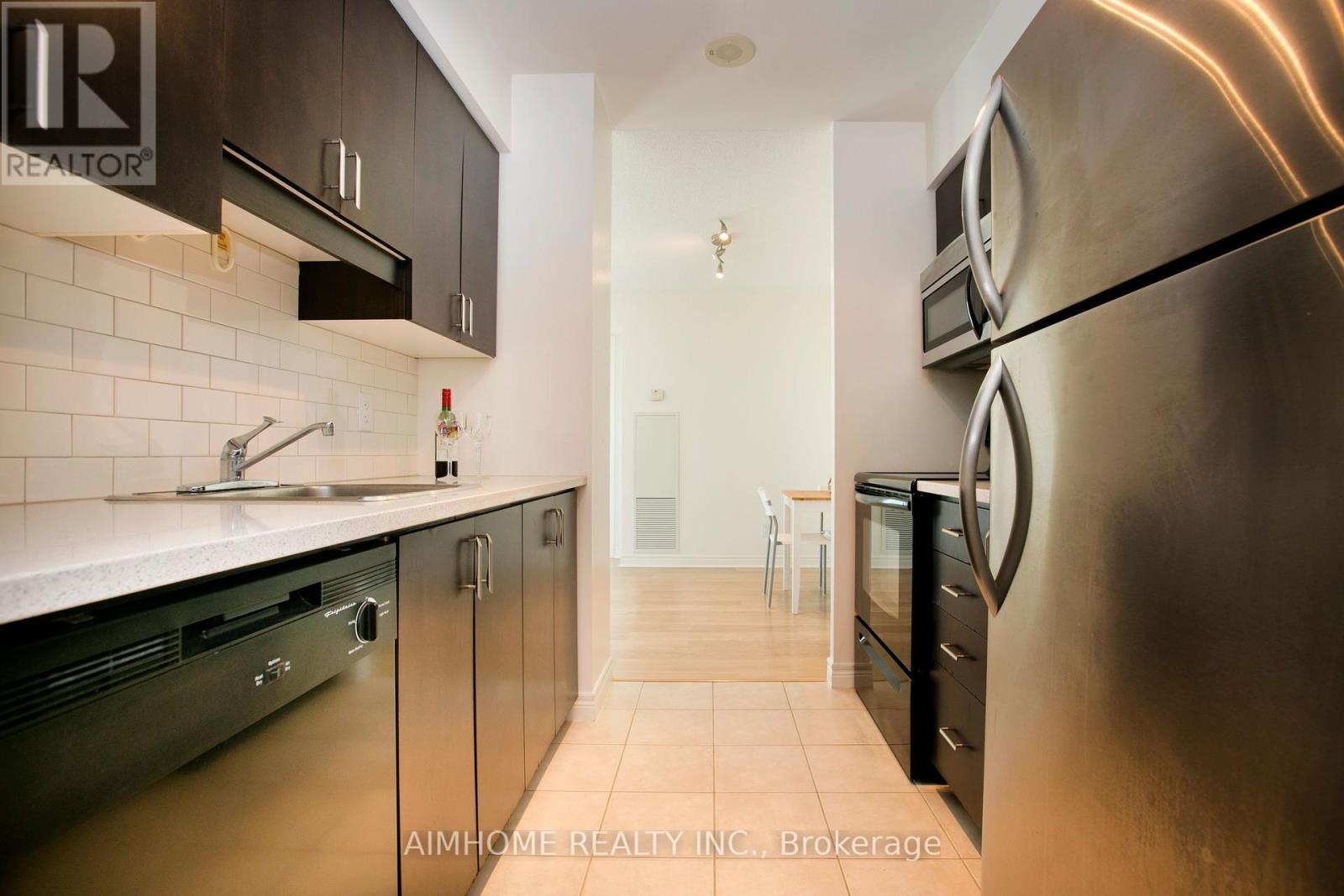 2402 - 60 Town Centre Court, Toronto, Ontario  M1P 0B1 - Photo 18 - E12384108