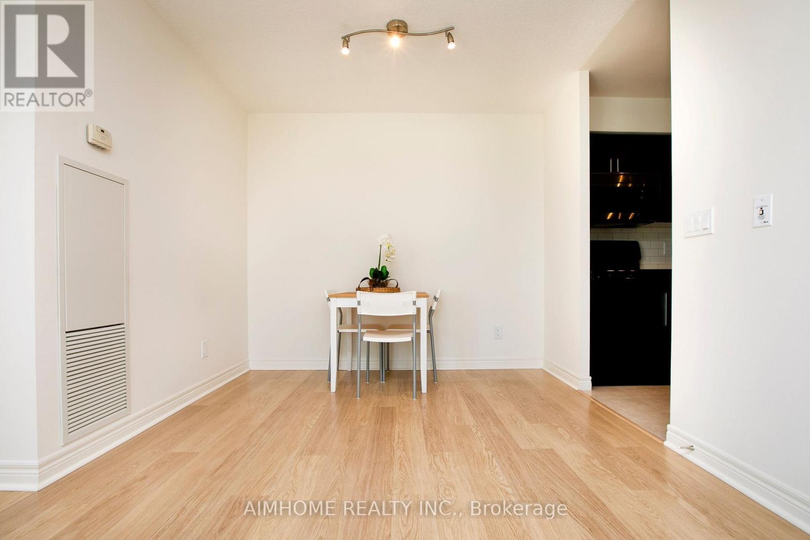 2402 - 60 Town Centre Court, Toronto, Ontario  M1P 0B1 - Photo 7 - E12384108