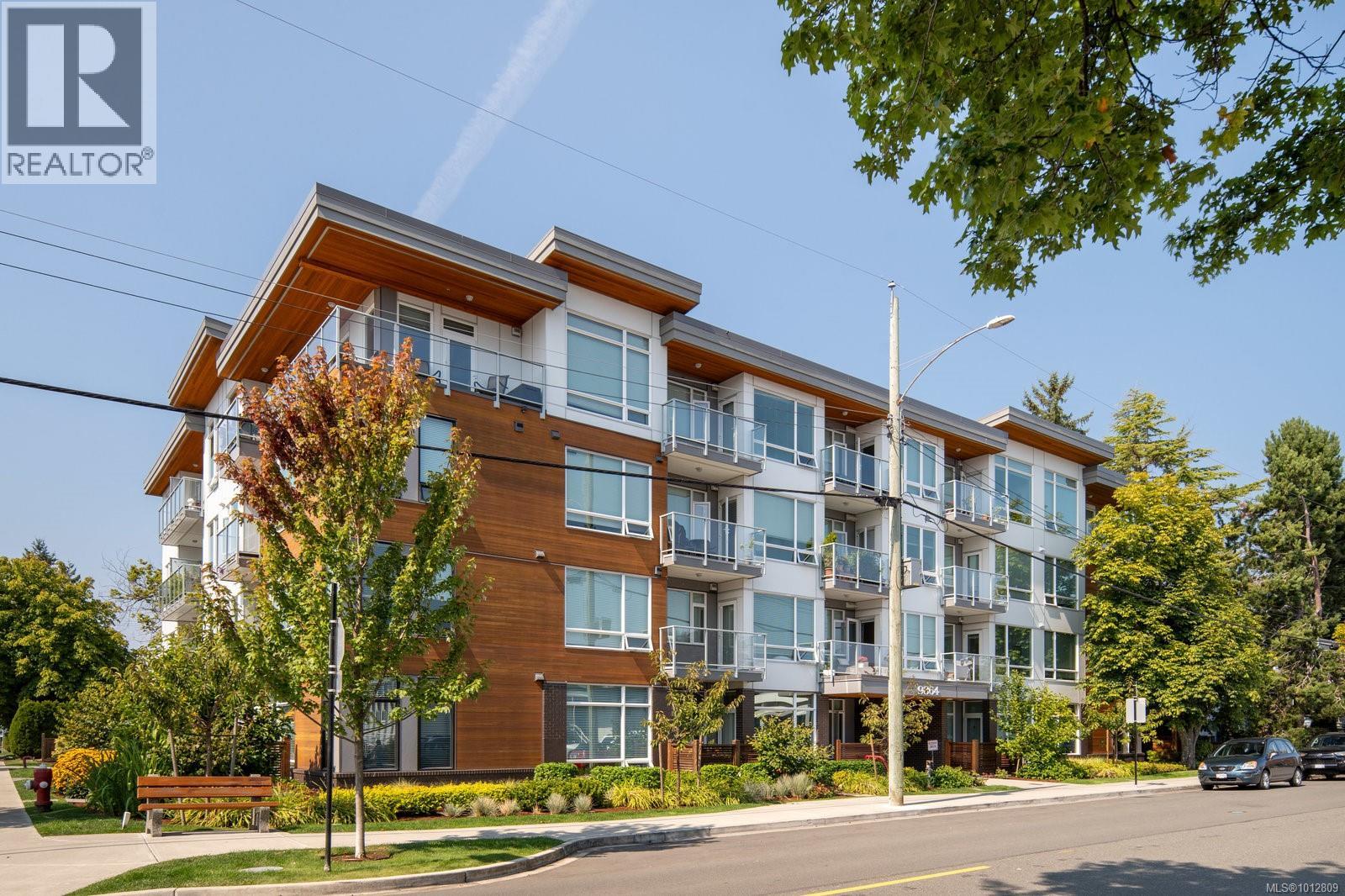 407 9864 Fourth St, Sidney, British Columbia
