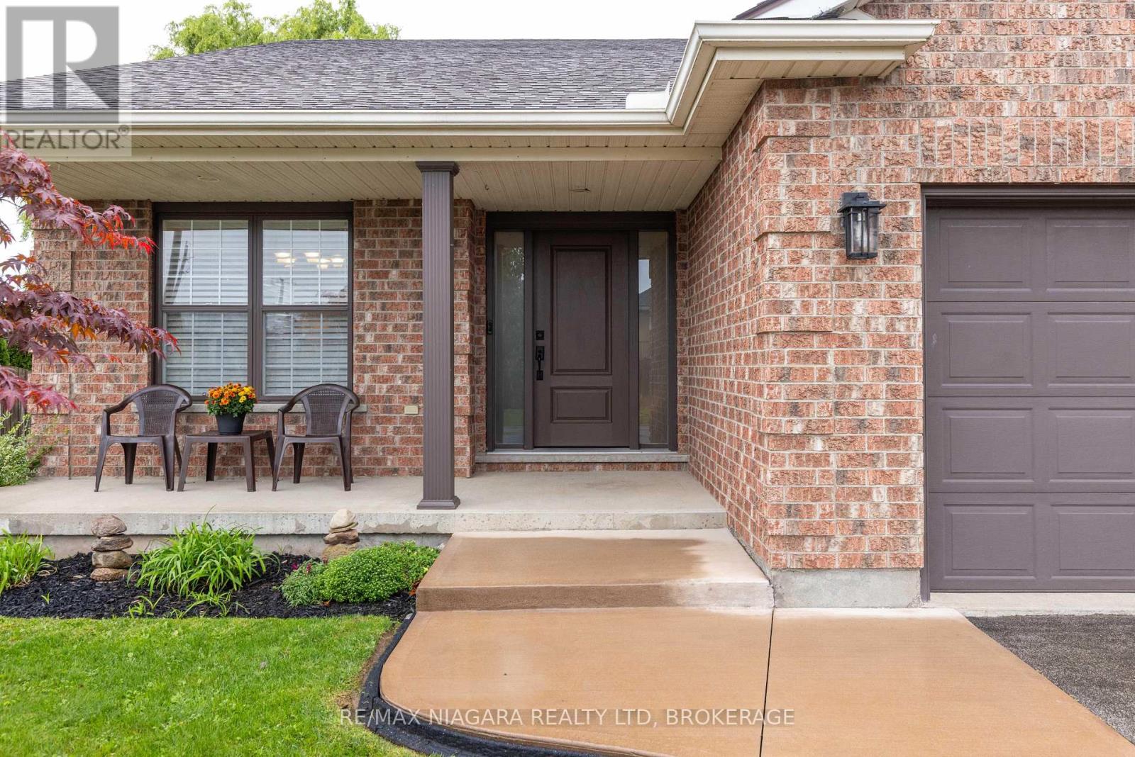 7229 Parkside Road, Niagara Falls, Ontario  L2H 3K1 - Photo 2 - X12384229