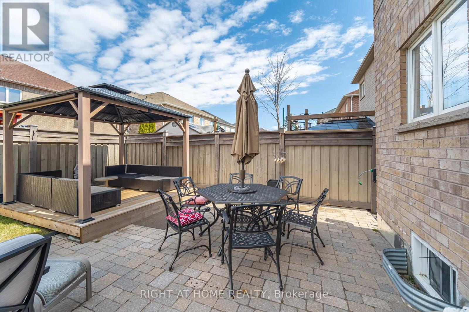 204 Lormel Gate, Vaughan (Vellore Village), Ontario  L4H 0C9 - Photo 32 - N12384009