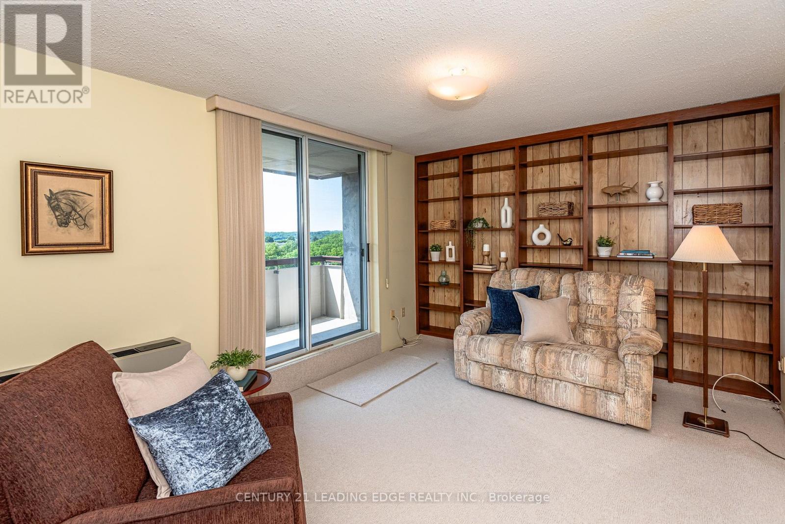 908 - 20 William Roe Boulevard, Newmarket (Central Newmarket), Ontario  L3Y 5V6 - Photo 11 - N12384030