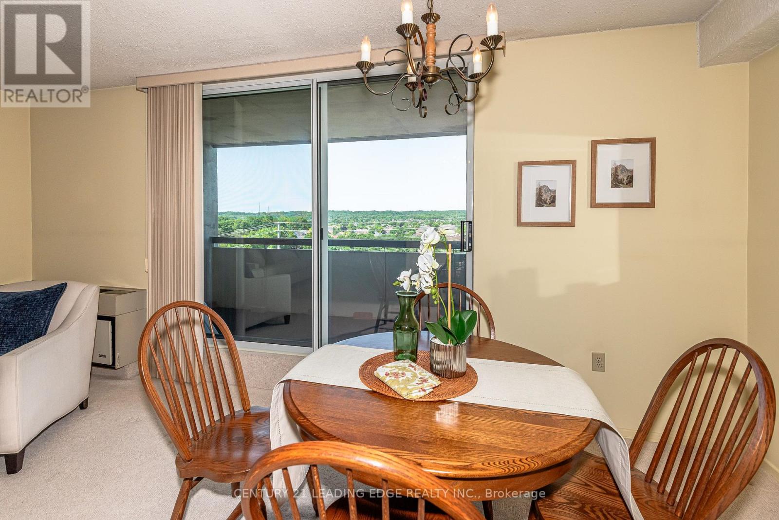 908 - 20 William Roe Boulevard, Newmarket (Central Newmarket), Ontario  L3Y 5V6 - Photo 6 - N12384030