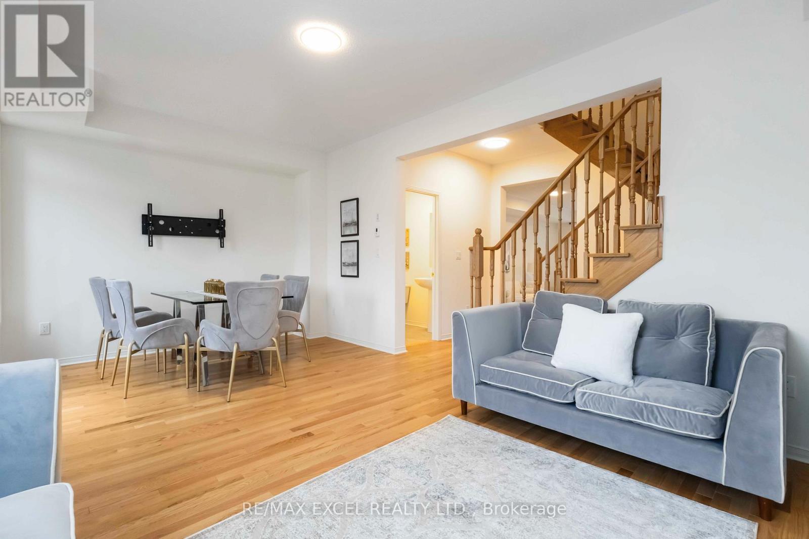 69 William F Bell Parkway, Richmond Hill, Ontario  L4S 0K1 - Photo 12 - N12384051