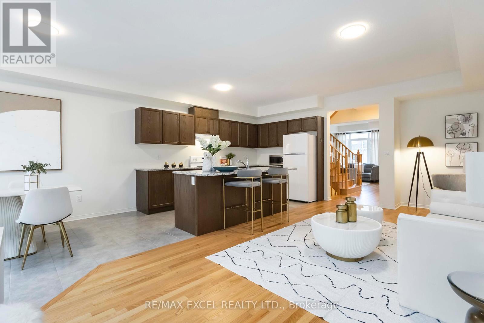 69 William F Bell Parkway, Richmond Hill, Ontario  L4S 0K1 - Photo 14 - N12384051