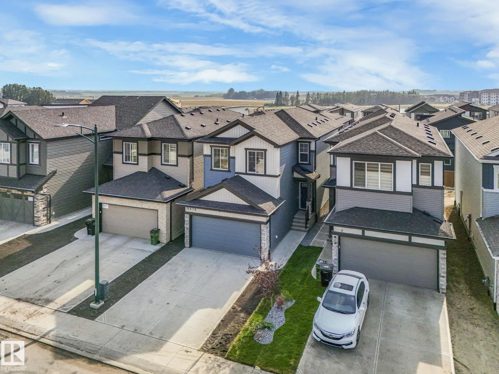 6415 27 Av Sw Sw, Edmonton, Alberta  T6X 3G5 - Photo 1 - E4456317