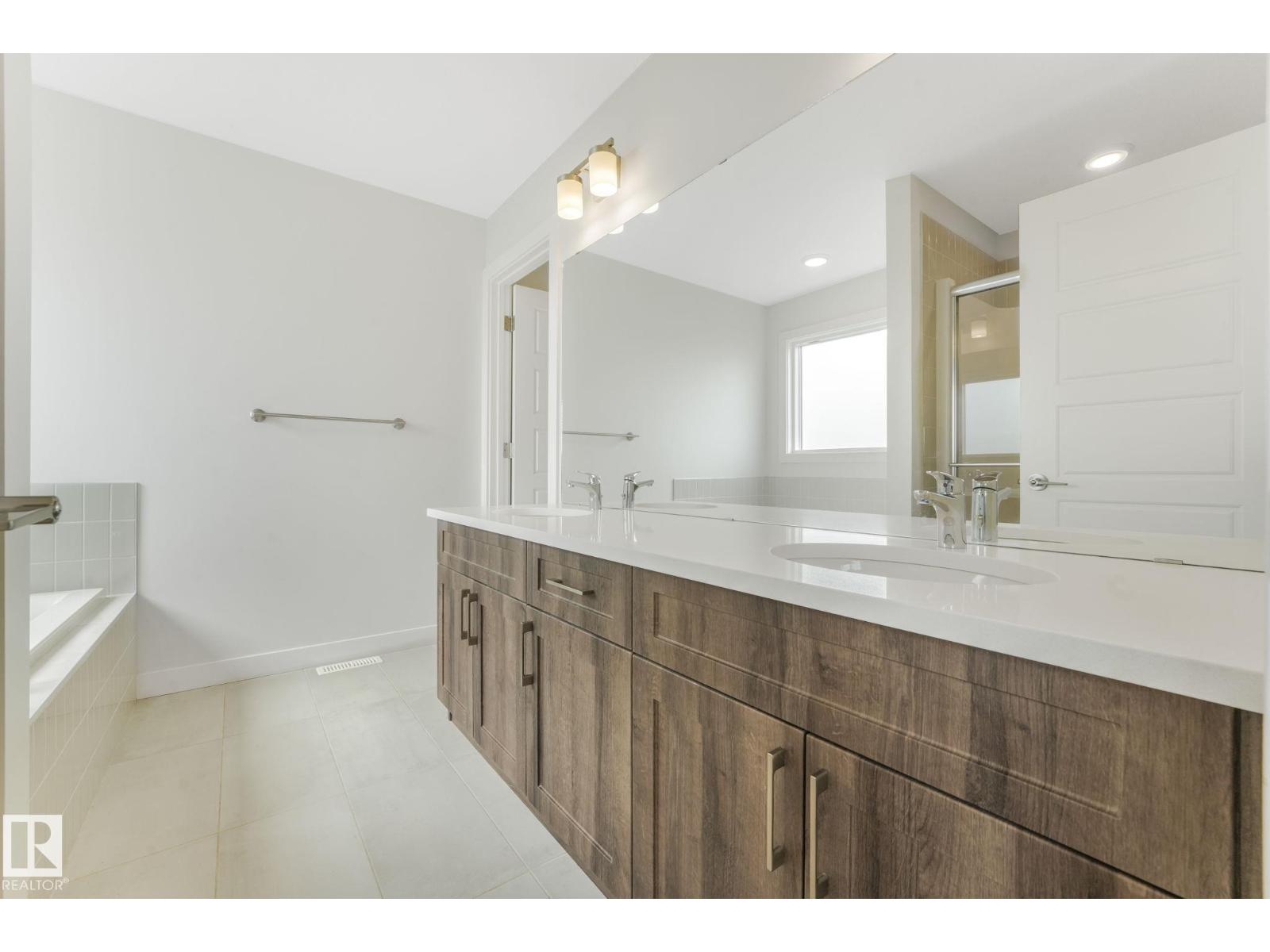 6415 27 Av Sw Sw, Edmonton, Alberta  T6X 3G5 - Photo 48 - E4456317