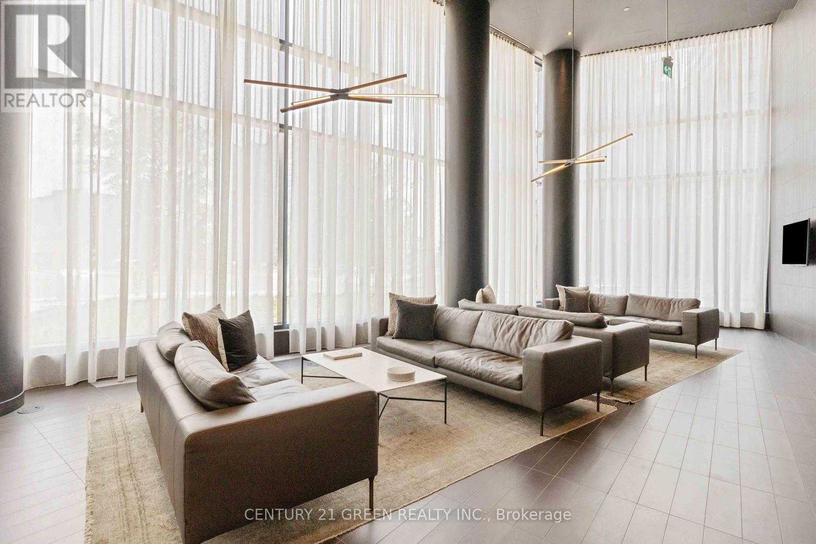 5111 - 3900 Confederation Parkway, Mississauga, Ontario  L5B 0M3 - Photo 18 - W12384003