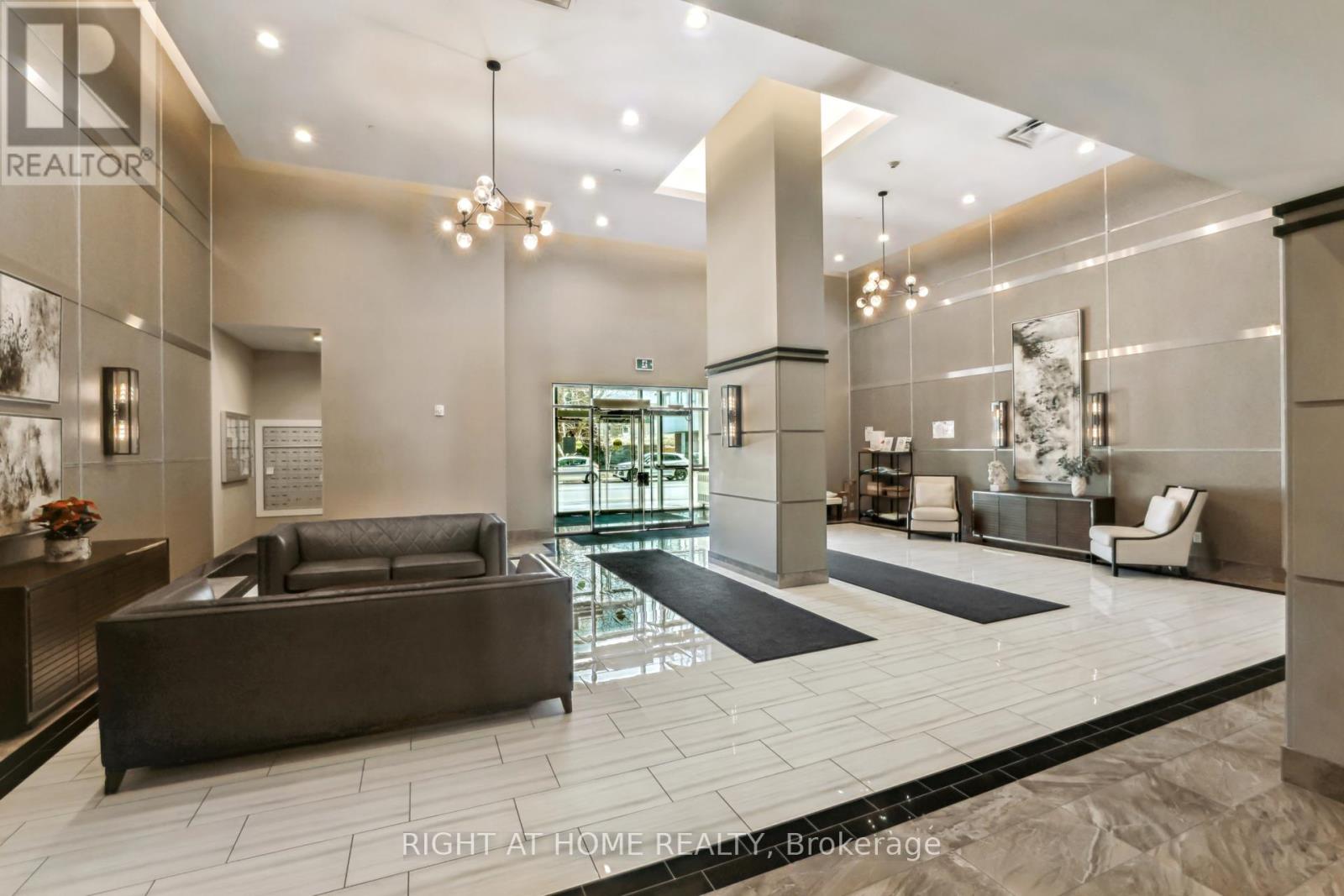 815 - 2486 Old Bronte Road, Oakville, Ontario  L6M 4J2 - Photo 7 - W12384038