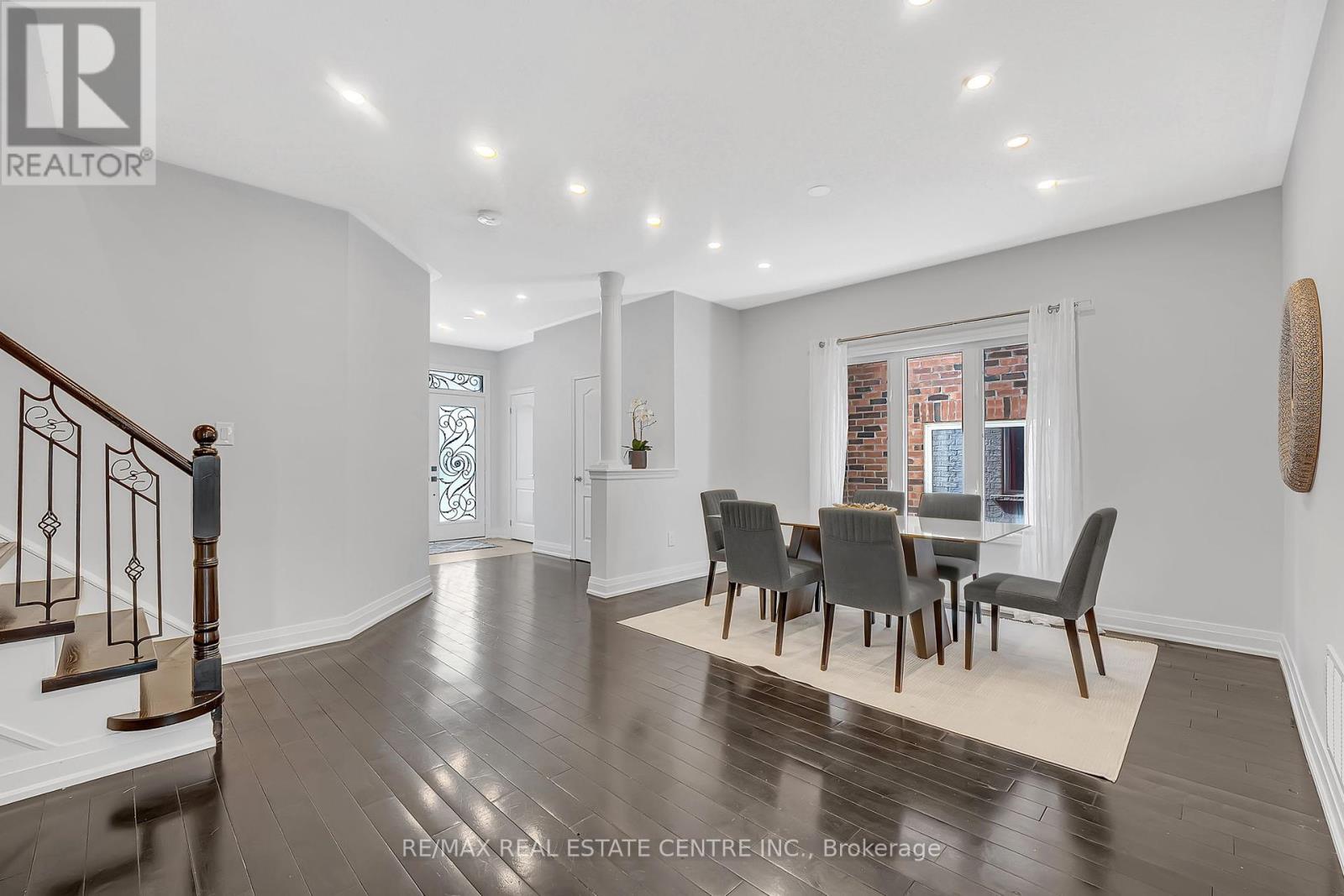 28 Fallharvest Avenue, Brampton, Ontario  L6Y 0P2 - Photo 11 - W12384082