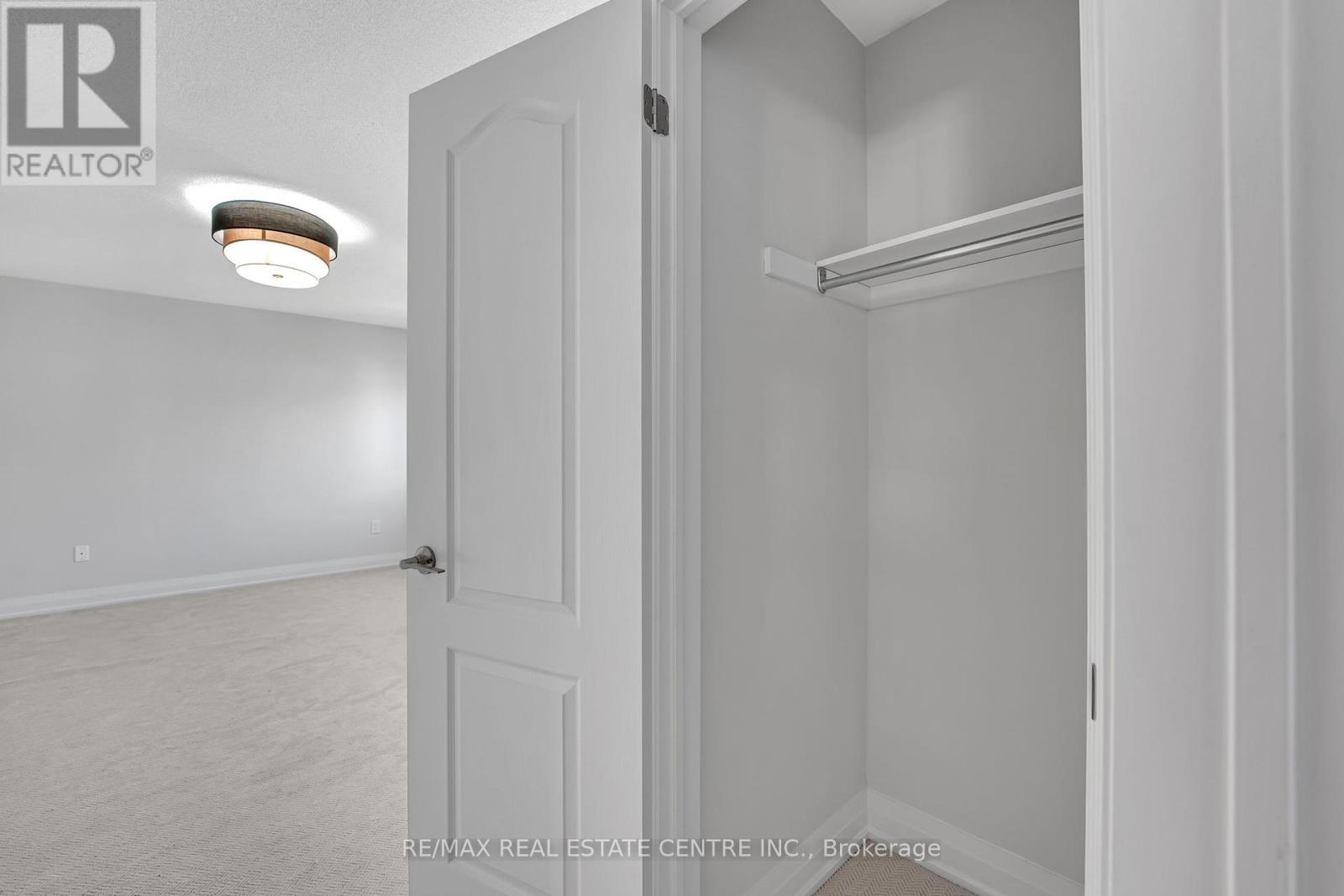 28 Fallharvest Avenue, Brampton, Ontario  L6Y 0P2 - Photo 24 - W12384082