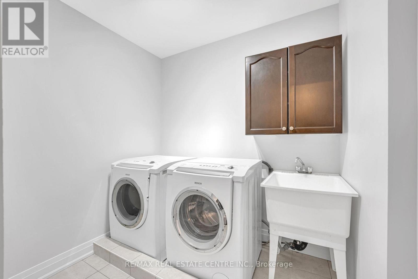 28 Fallharvest Avenue, Brampton, Ontario  L6Y 0P2 - Photo 36 - W12384082