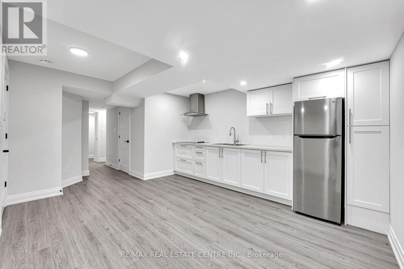 28 Fallharvest Avenue, Brampton, Ontario  L6Y 0P2 - Photo 39 - W12384082