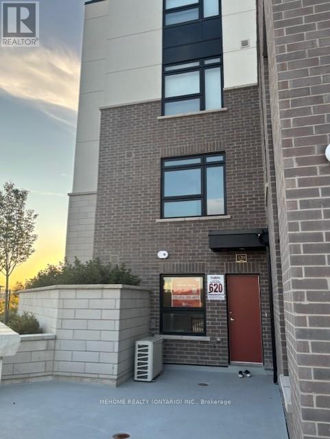 1585 - 120 Rose Way, Milton (Cb Cobban), Ontario  L9T 7E7 - Photo 1 - W12384127
