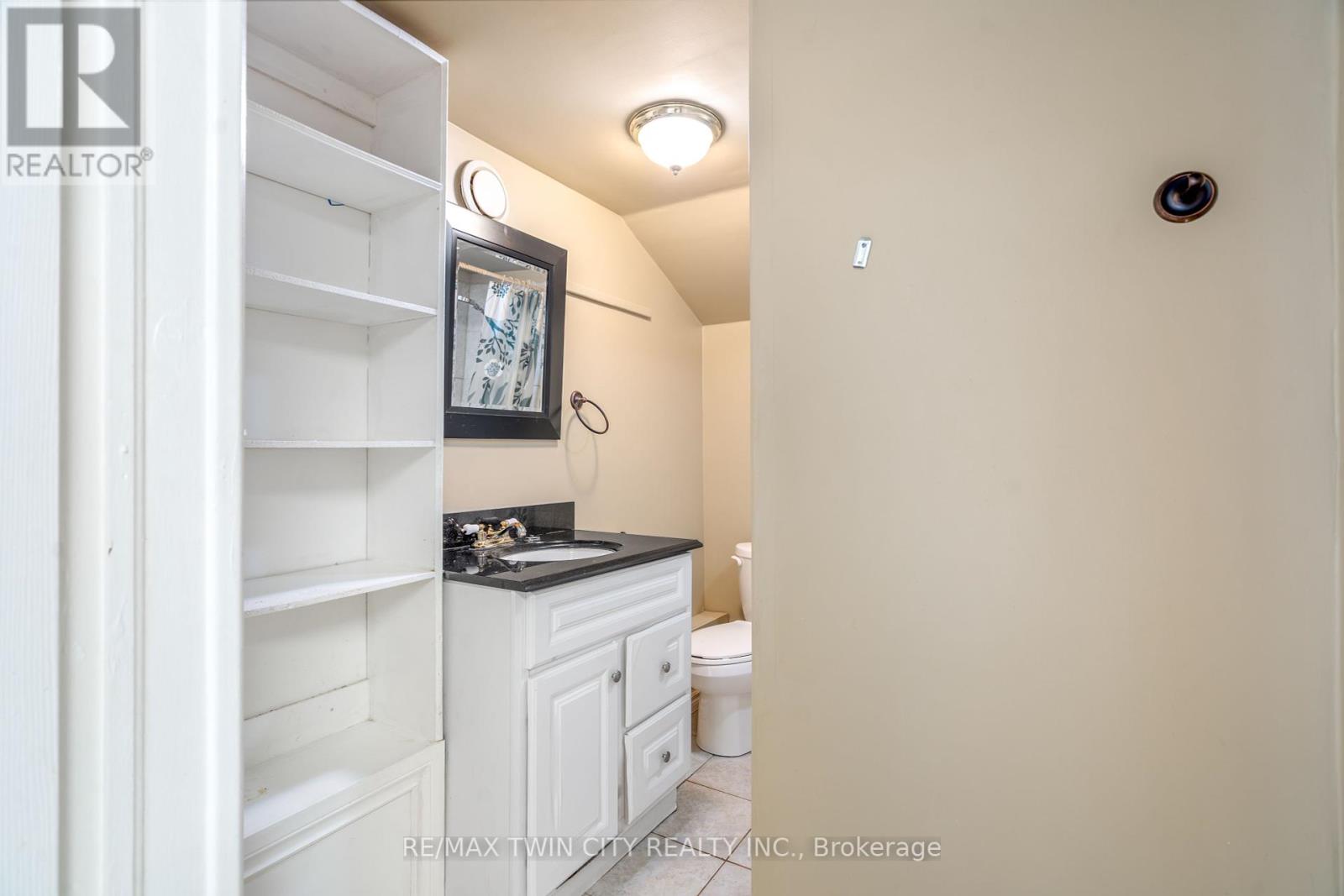 11 West Church Street, Norfolk, Ontario  N0E 1Y0 - Photo 14 - X12383937