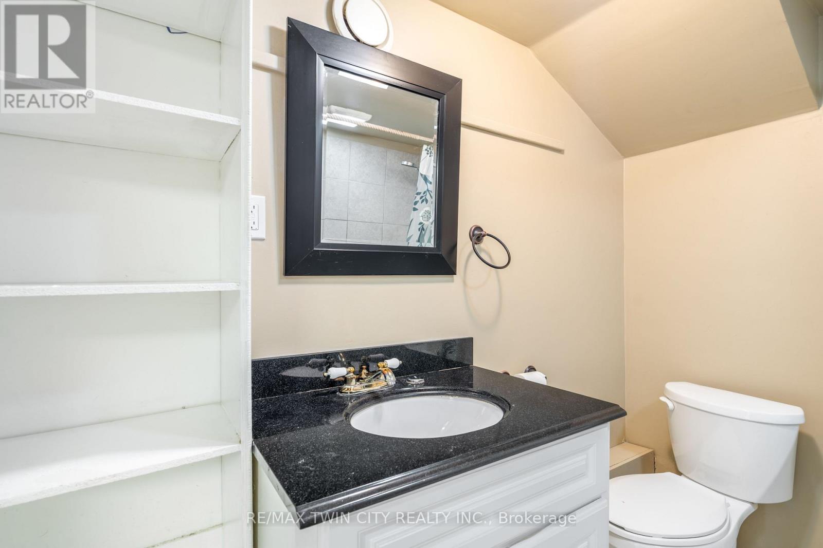 11 West Church Street, Norfolk, Ontario  N0E 1Y0 - Photo 15 - X12383937
