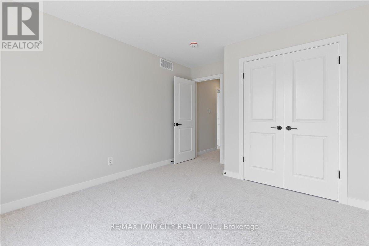 103 Clayton Street, West Perth (Mitchell), Ontario  N0K 1N0 - Photo 33 - X12383981