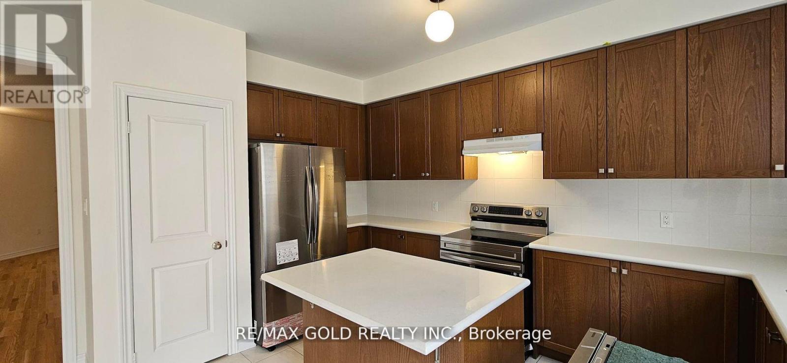 500 Black Cherry Crescent, Shelburne, Ontario  L9V 1Y3 - Photo 7 - X12384025