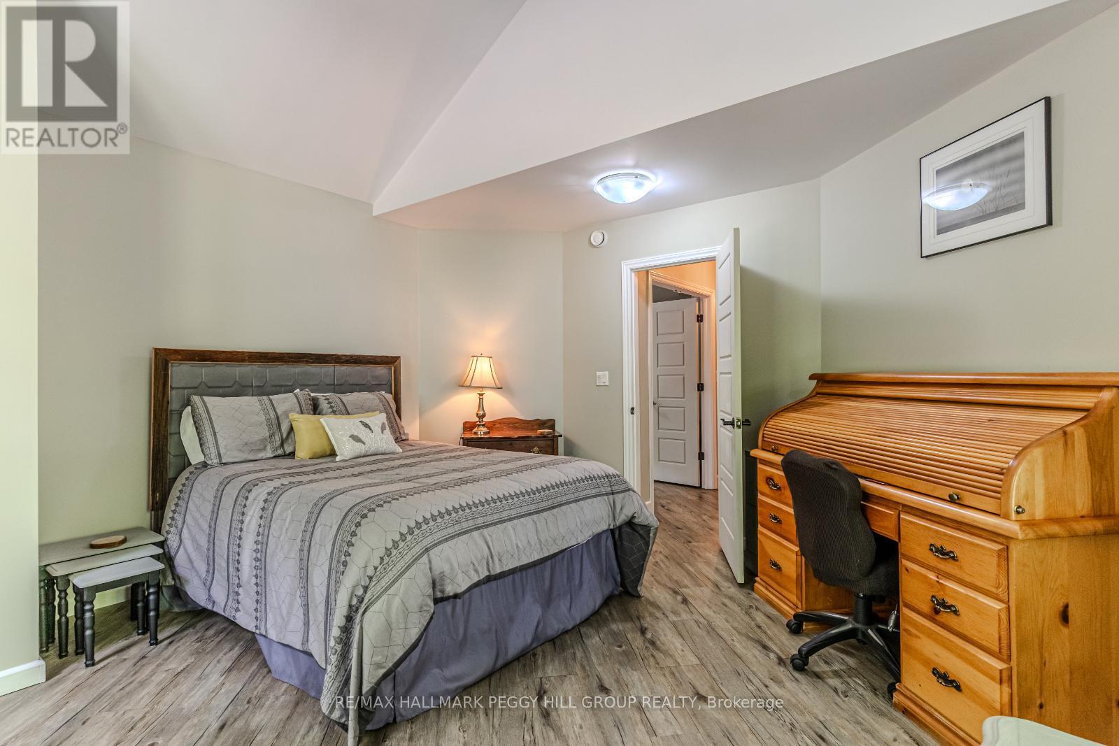 284 Lake Dalrymple Road, Kawartha Lakes (Carden), Ontario  L0K 1W0 - Photo 11 - X12384077