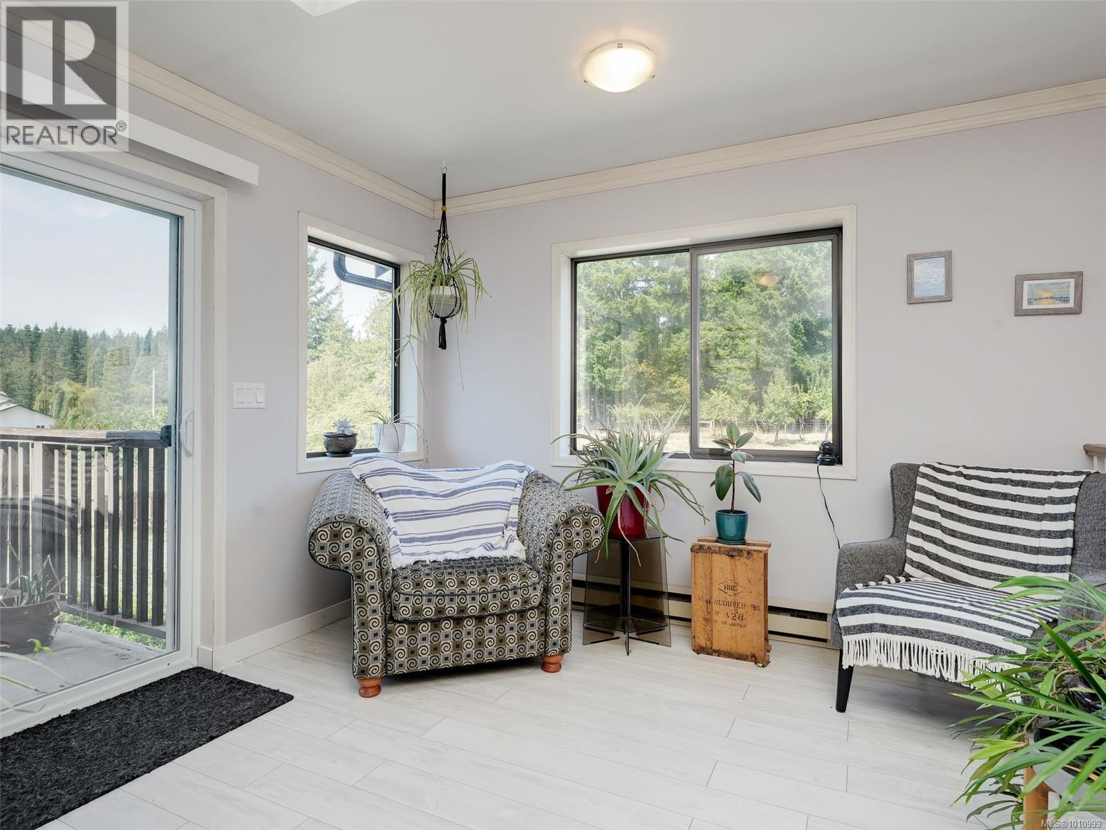 Property at 510 Voutrait Rd image 2