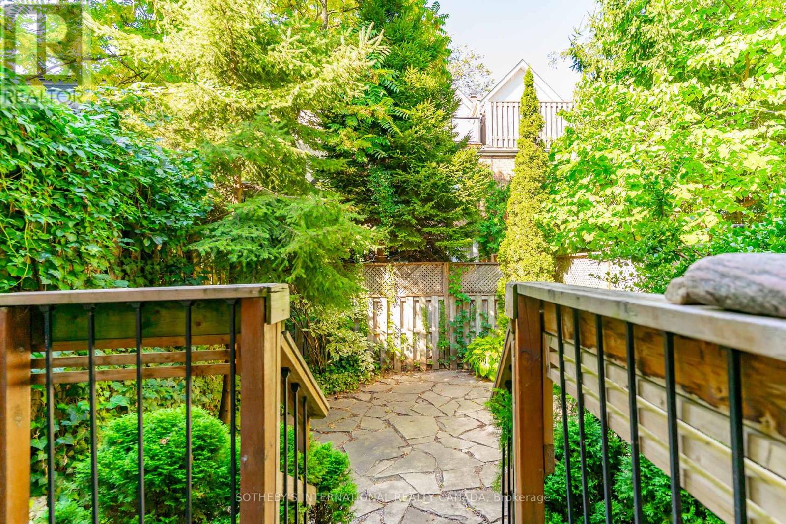 58a Poulett Street, Toronto, Ontario  M5A 1Z5 - Photo 37 - C12382887