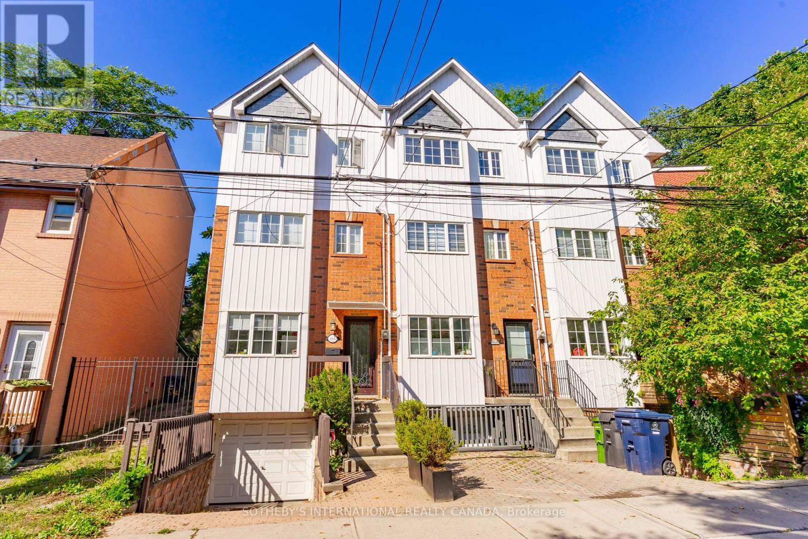 58a Poulett Street, Toronto, Ontario  M5A 1Z5 - Photo 2 - C12382887