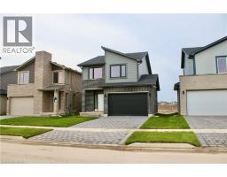 2258 SOUTHPORT Crescent South U