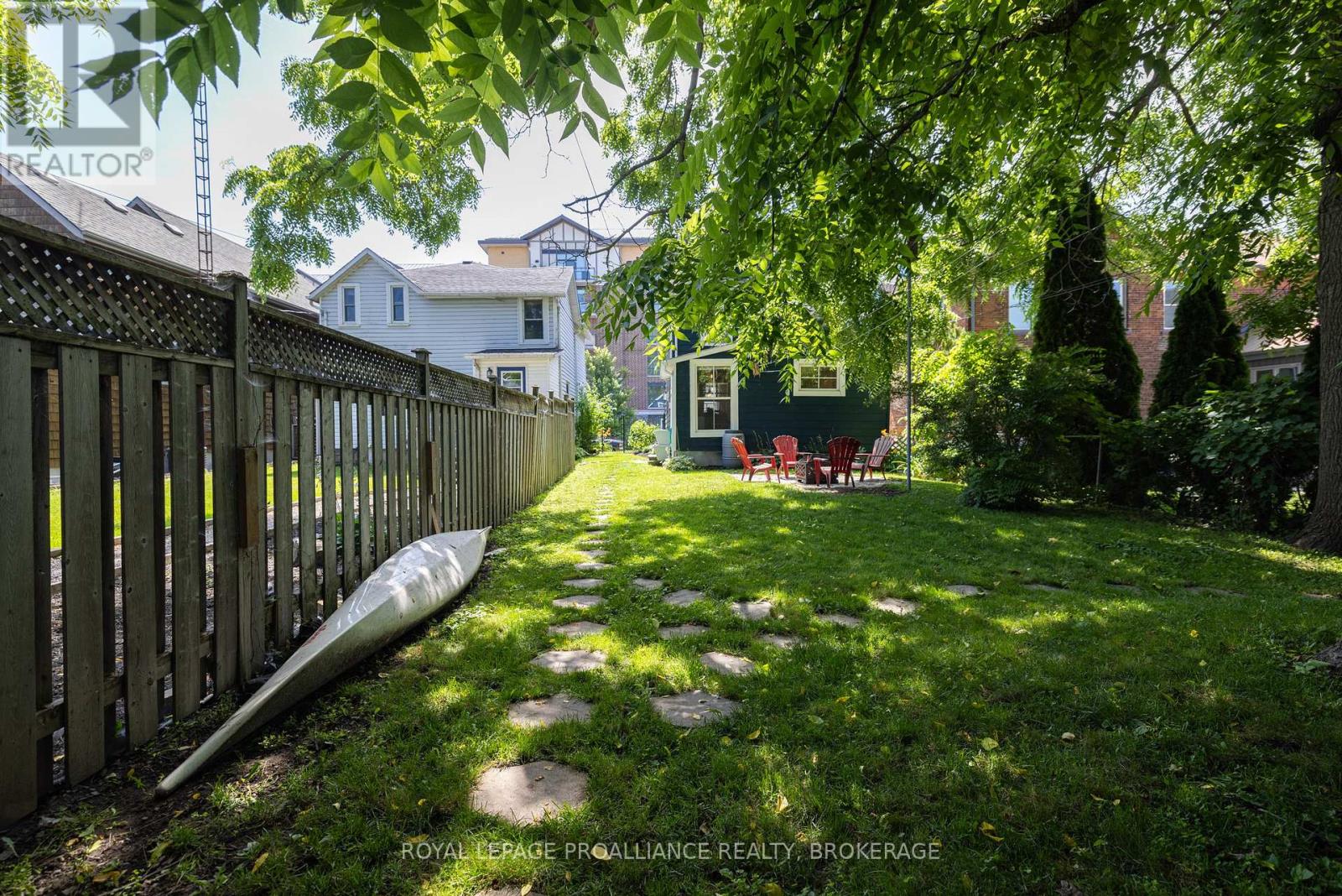 122 South Street, Gananoque, Ontario  K7G 1A2 - Photo 33 - X12384295