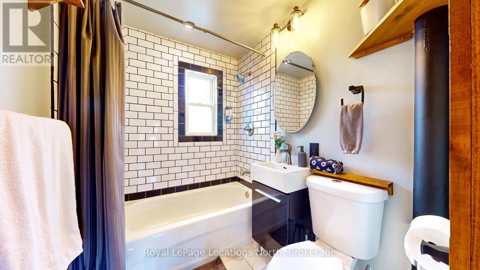 452 Hurontario Street, Collingwood, Ontario  L9Y 2M9 - Photo 13 - S12384297