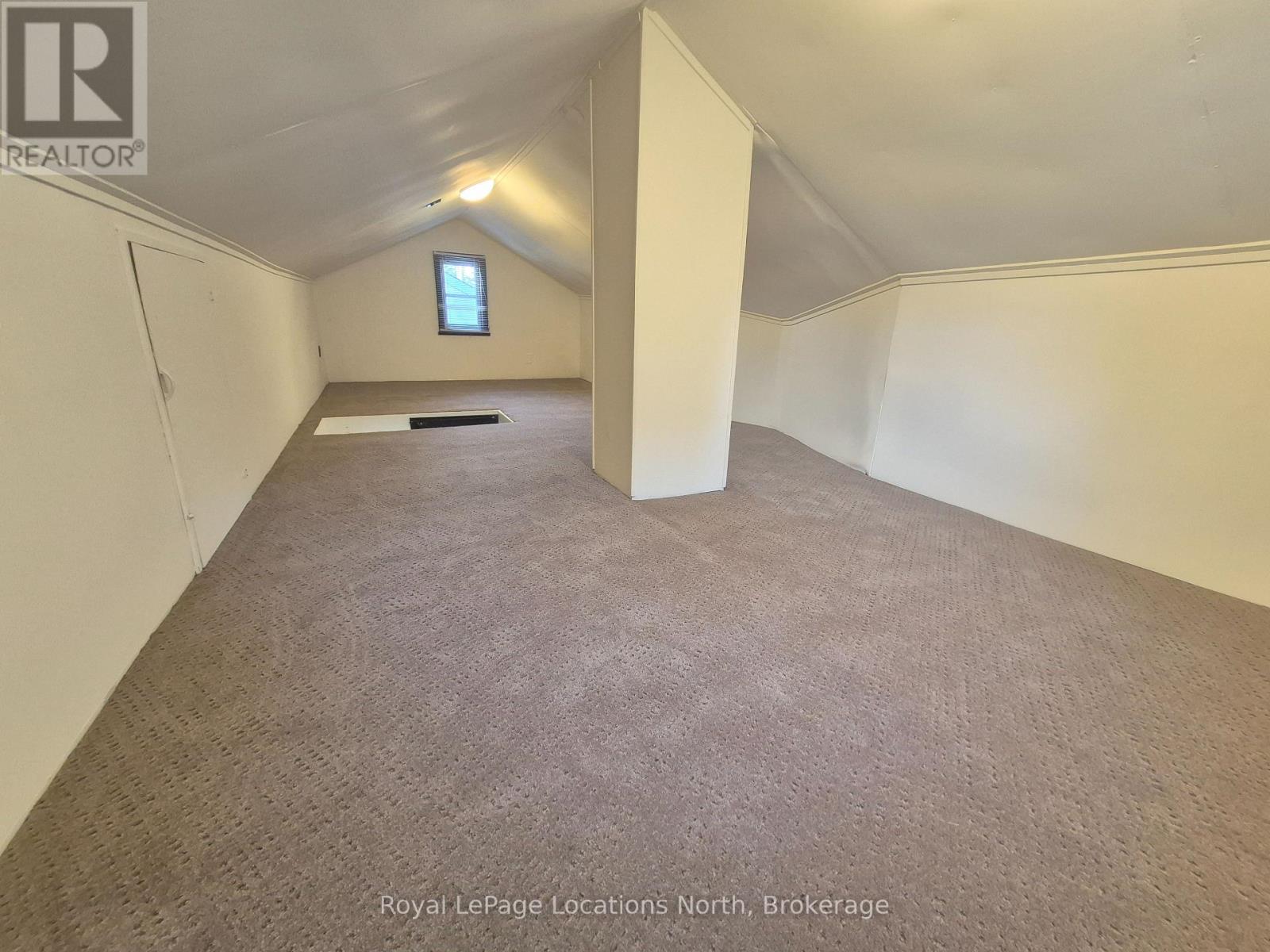 452 Hurontario Street, Collingwood, Ontario  L9Y 2M9 - Photo 16 - S12384297