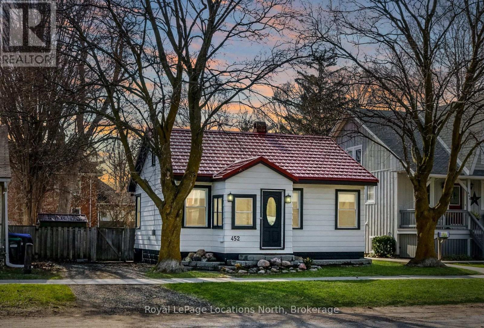 452 Hurontario Street, Collingwood, Ontario  L9Y 2M9 - Photo 33 - S12384297