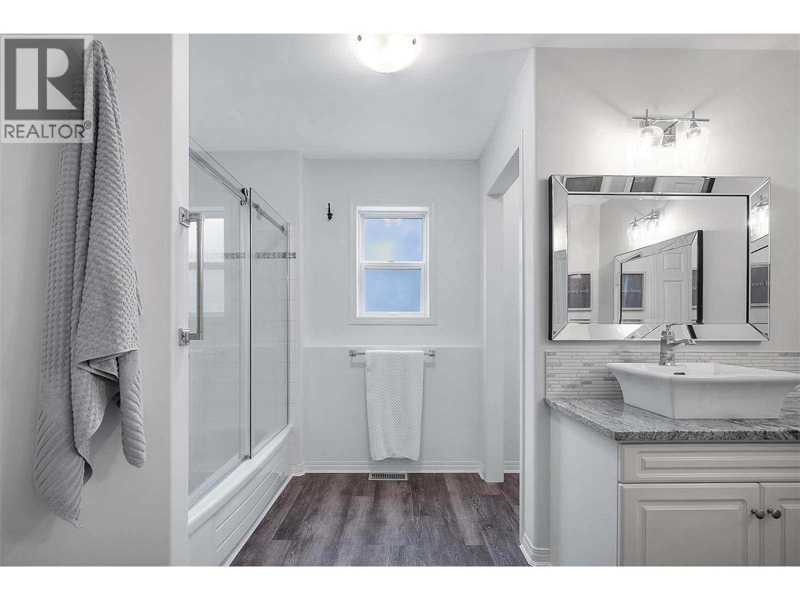 880 Ackerman Court, Kelowna, British Columbia  V1X 7L2 - Photo 35 - 10360954