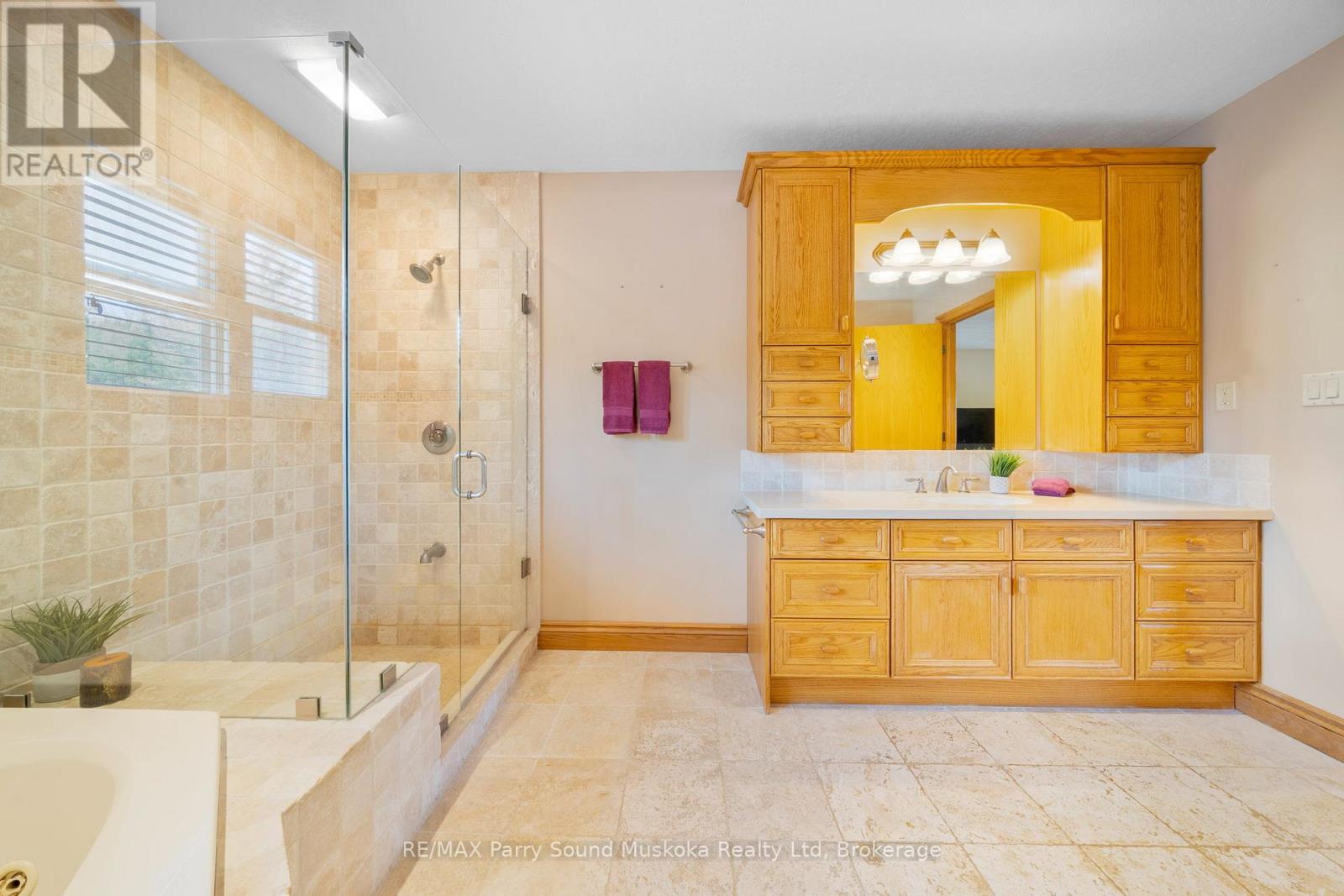 217 South Shore Road, The Archipelago, Ontario  P0G 1K0 - Photo 36 - X12384326