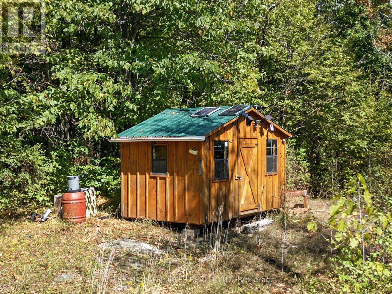 290 Ebbs Bay Road, Drummond/north Elmsley, Ontario  K7C 4K8 - Photo 4 - X12384442