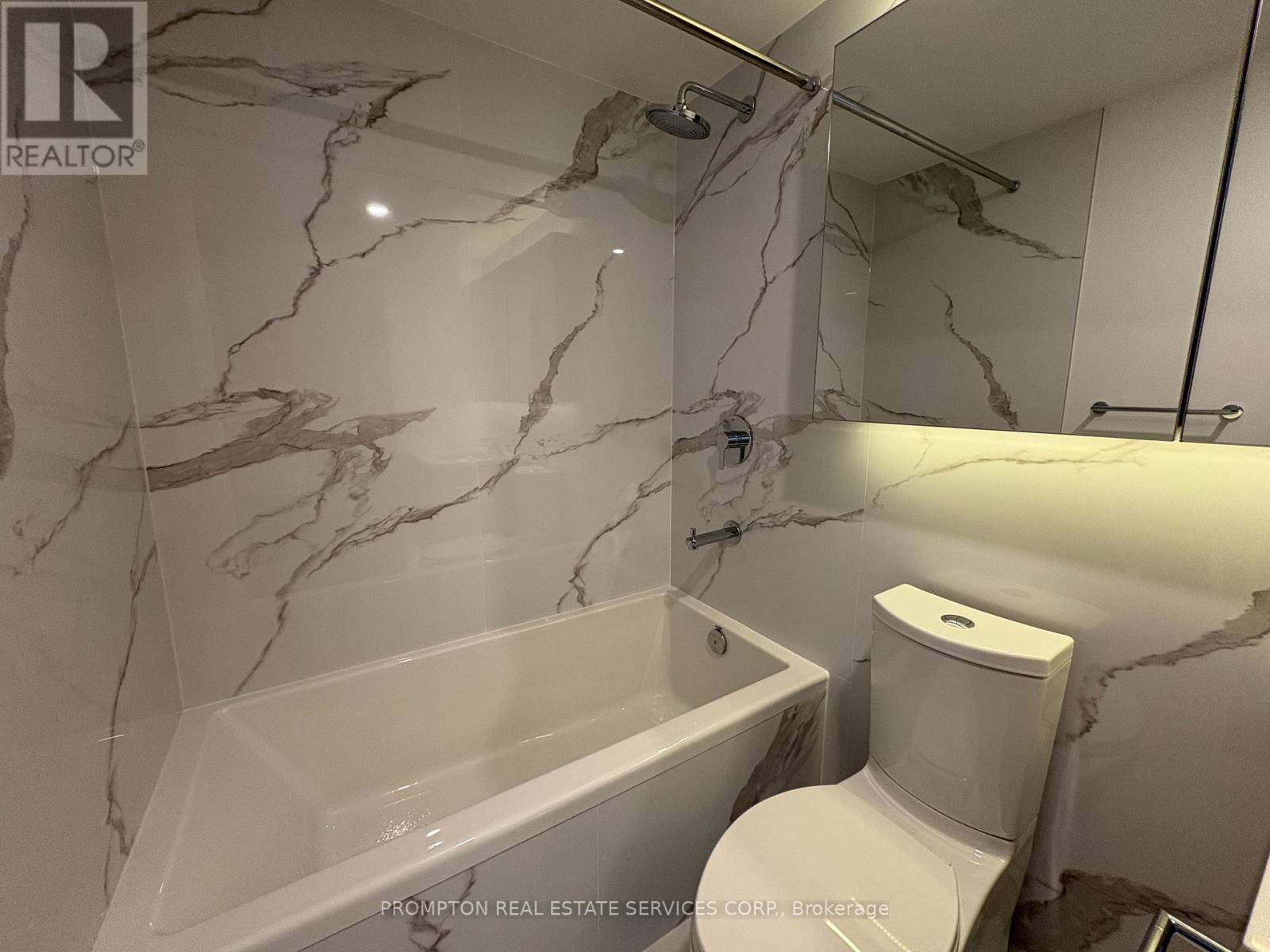 1903 - 1 Concord Cityplace Way, Toronto, Ontario  M5V 0X3 - Photo 6 - C12384223
