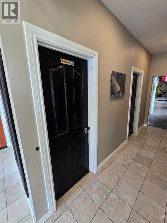 3, 1041 Hwy 54 Highway, Rural Red Deer County, Alberta  T4E 1S4 - Photo 39 - A2248736