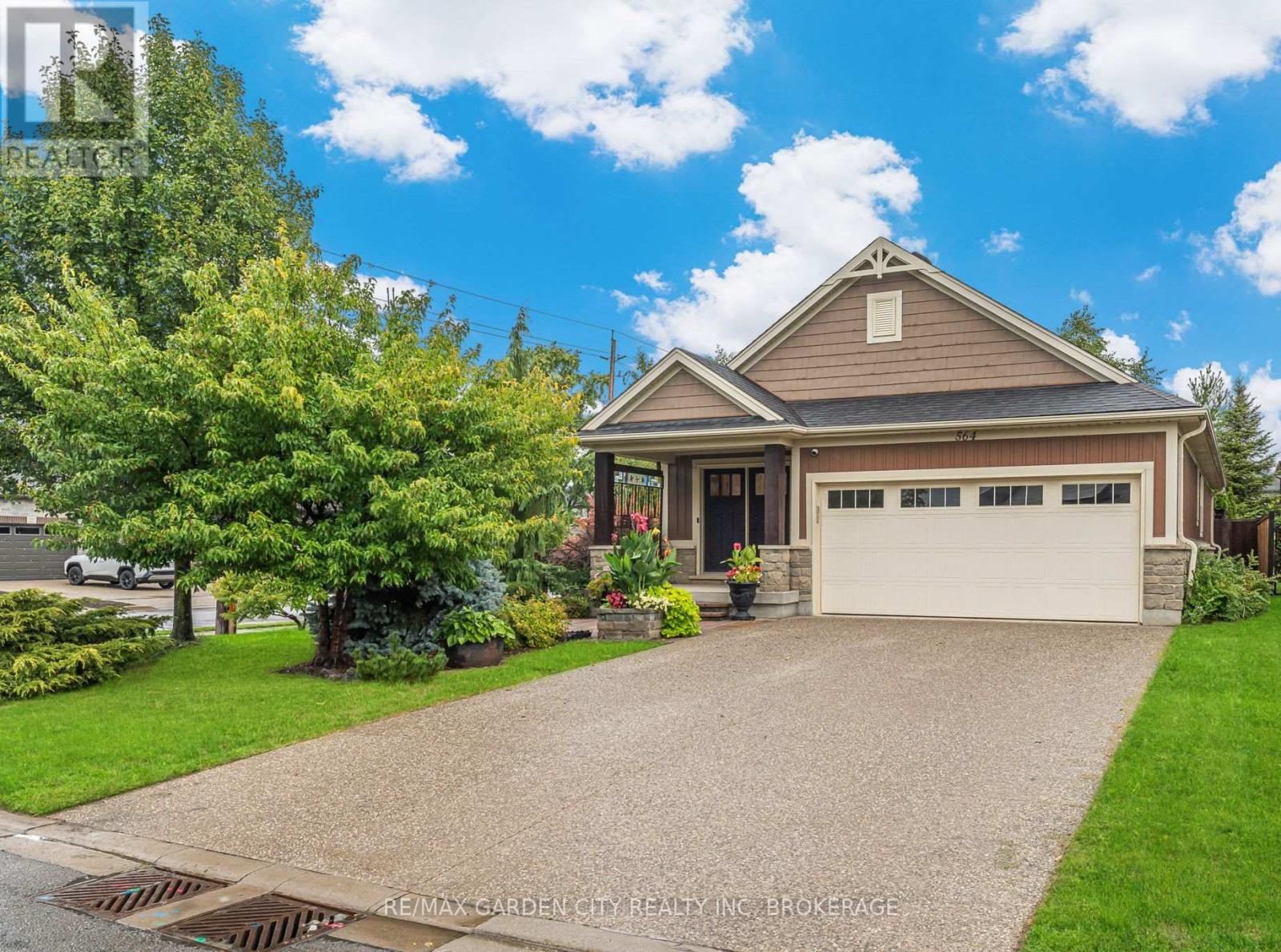 564 Gaiser Road, Welland, Ontario  L3C 0B9 - Photo 1 - X12384276
