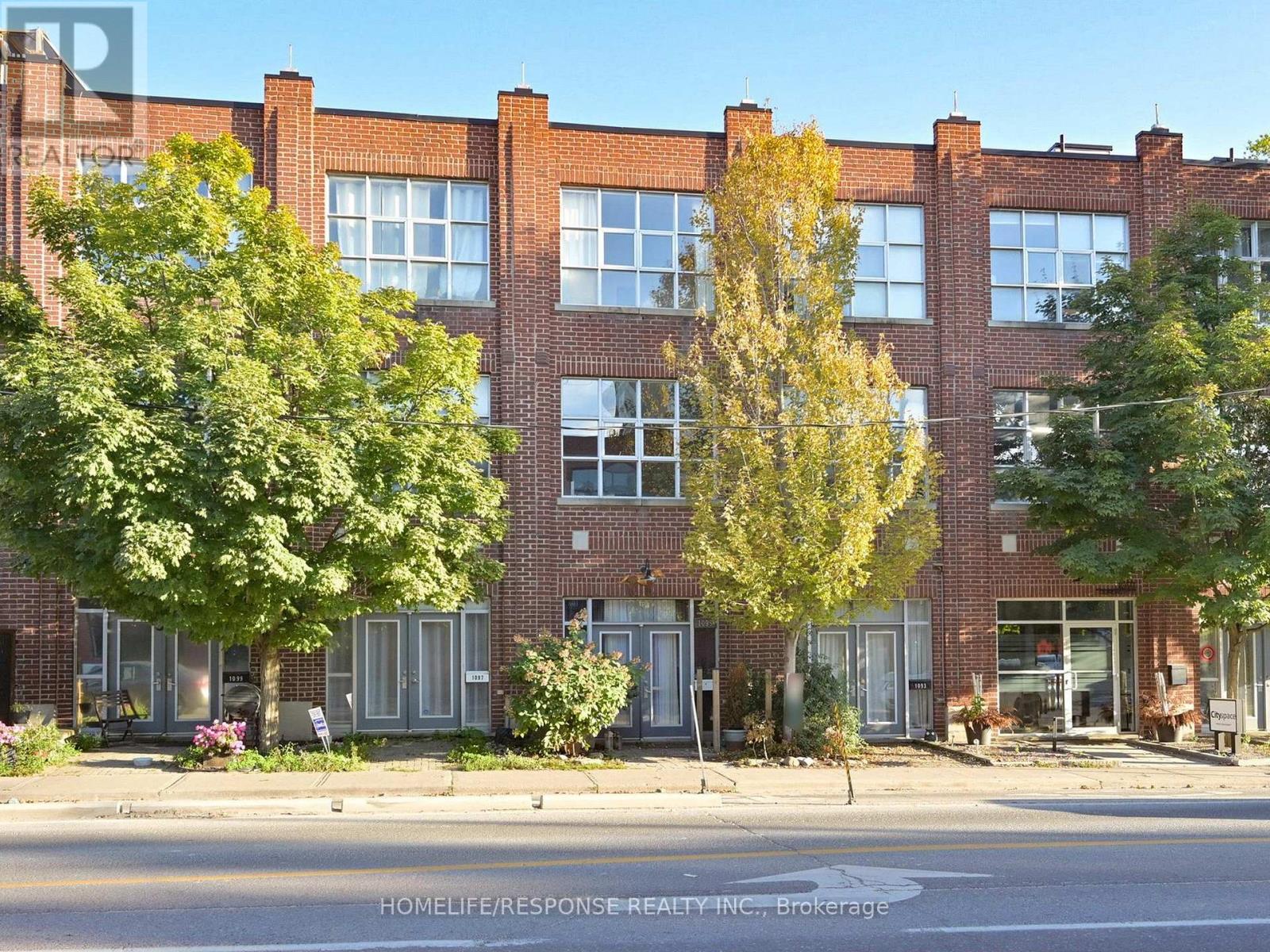 Property at 1095 DUNDAS STREET E image 1