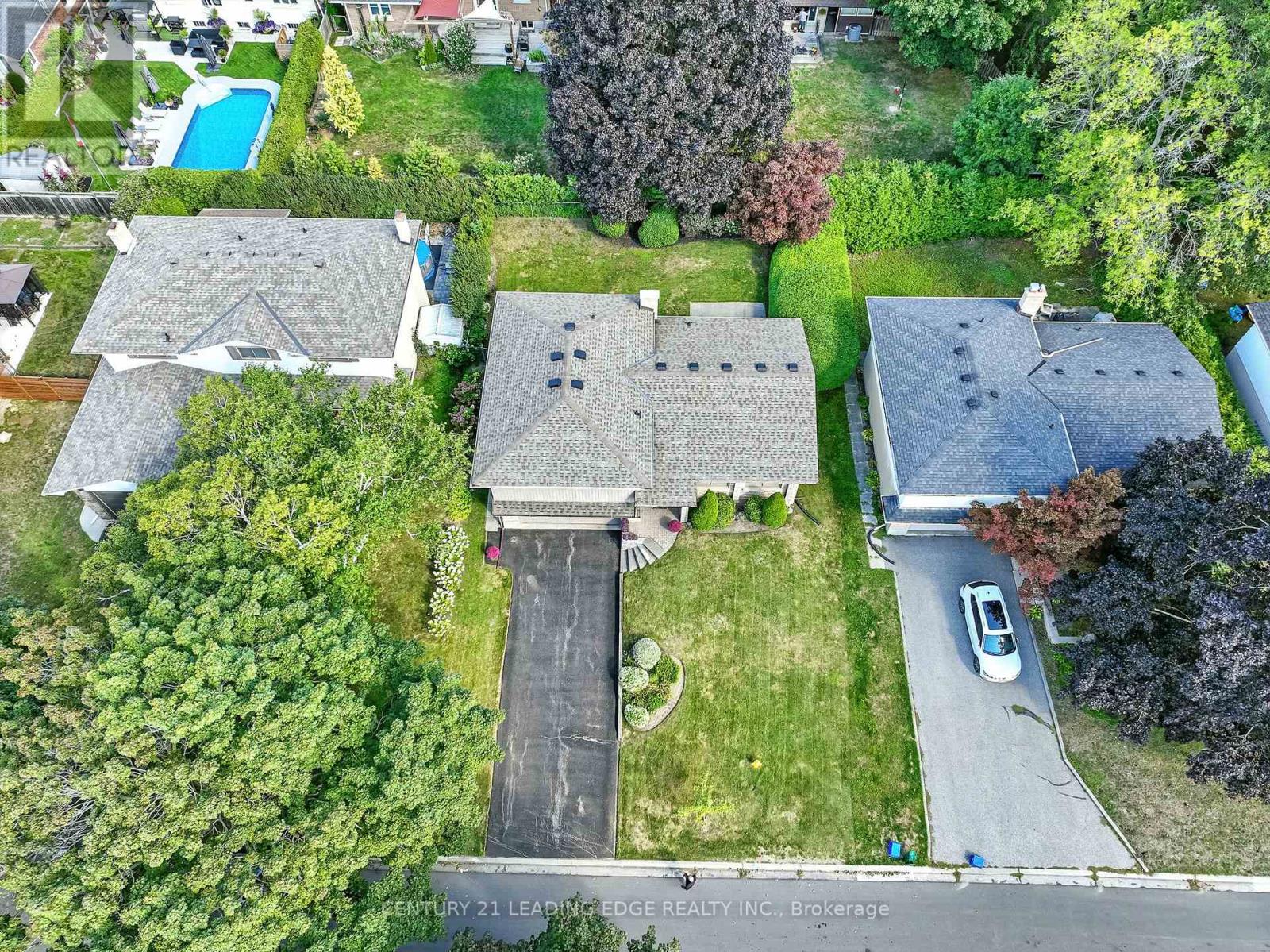 154 Switzer Drive, Oshawa (Centennial), Ontario  L1G 3J7 - Photo 47 - E12384245