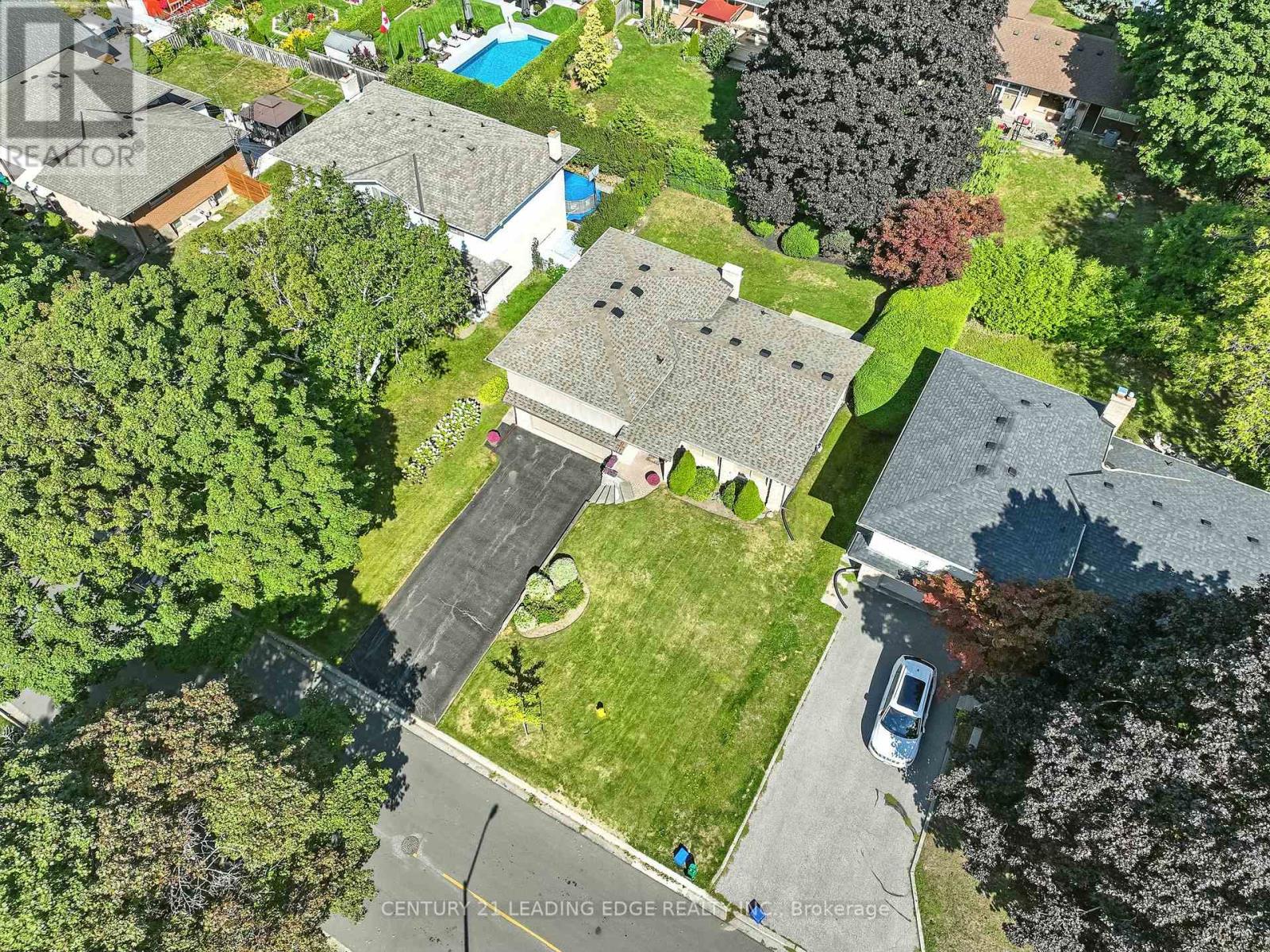 154 Switzer Drive, Oshawa (Centennial), Ontario  L1G 3J7 - Photo 48 - E12384245