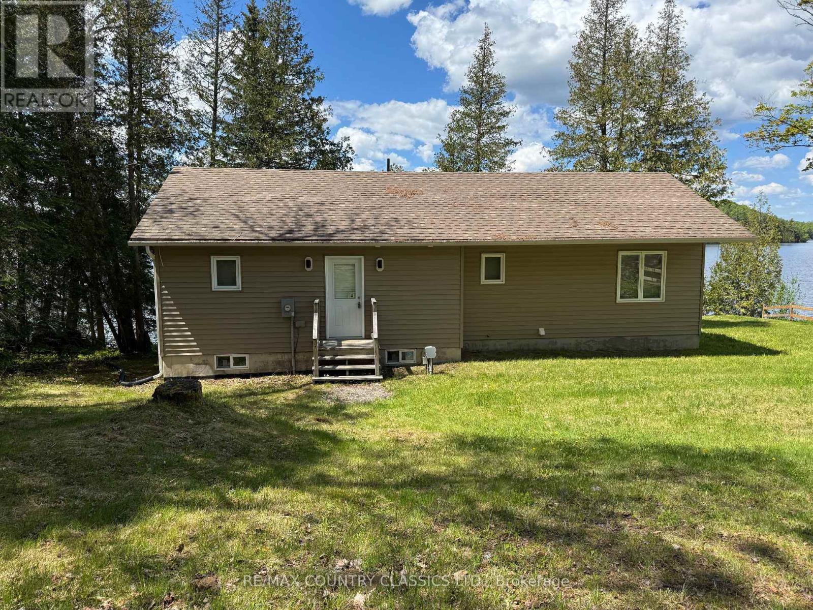 27241 HIGHWAY 28 S, Highlands East, Ontario