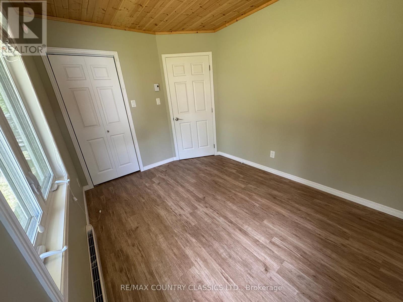 27241 Highway 28 S, Highlands East, Ontario  K0L 1M0 - Photo 21 - X12384271
