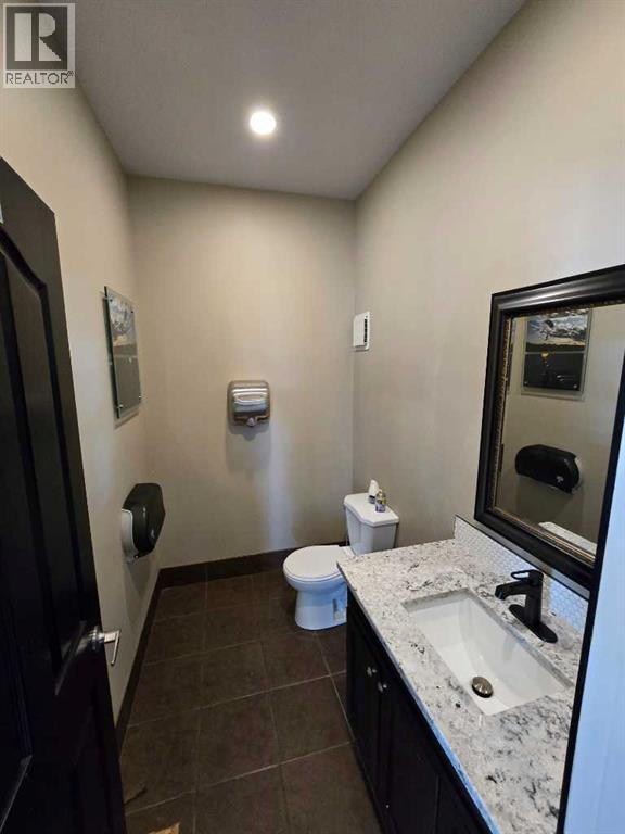 3, 1041 Hwy 54 Highway, Rural Red Deer County, Alberta  T4E 1S4 - Photo 10 - A2253820