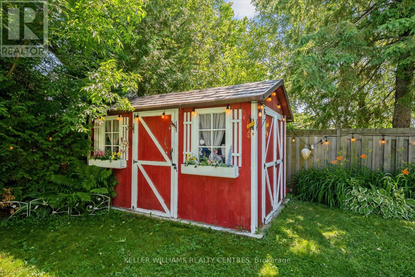 26 Stonehill Boulevard, East Gwillimbury, Ontario  L9N 1E3 - Photo 40 - N12384173