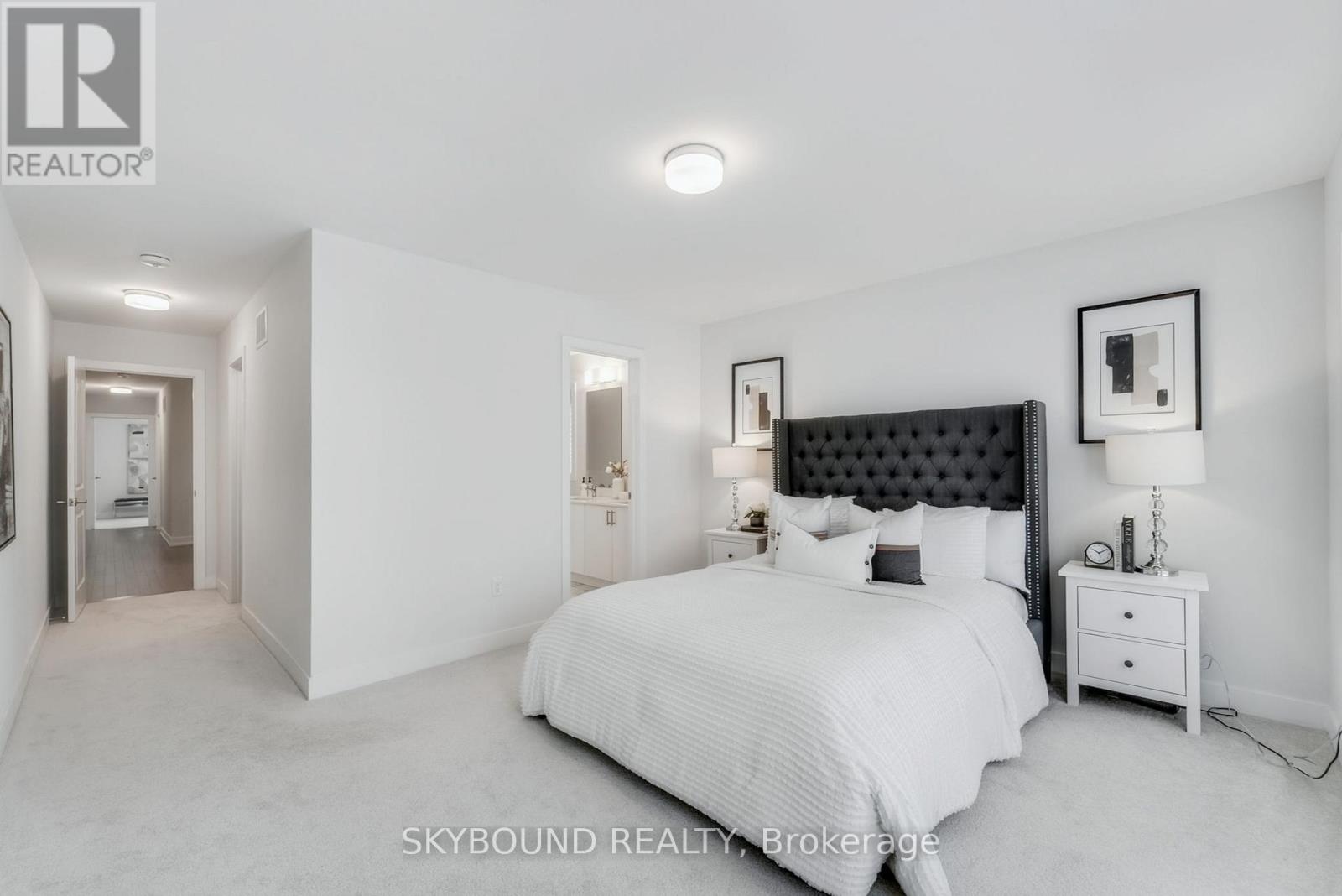 1818 Donald Cousens Parkway, Markham, Ontario  L6B 0V5 - Photo 18 - N12384203