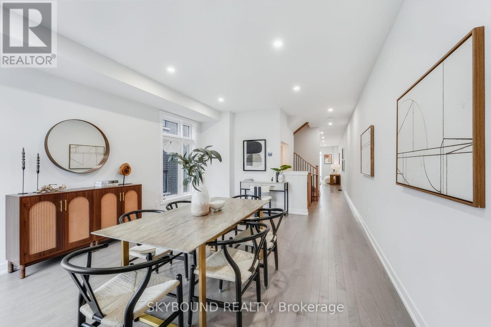 1818 Donald Cousens Parkway, Markham, Ontario  L6B 0V5 - Photo 2 - N12384203