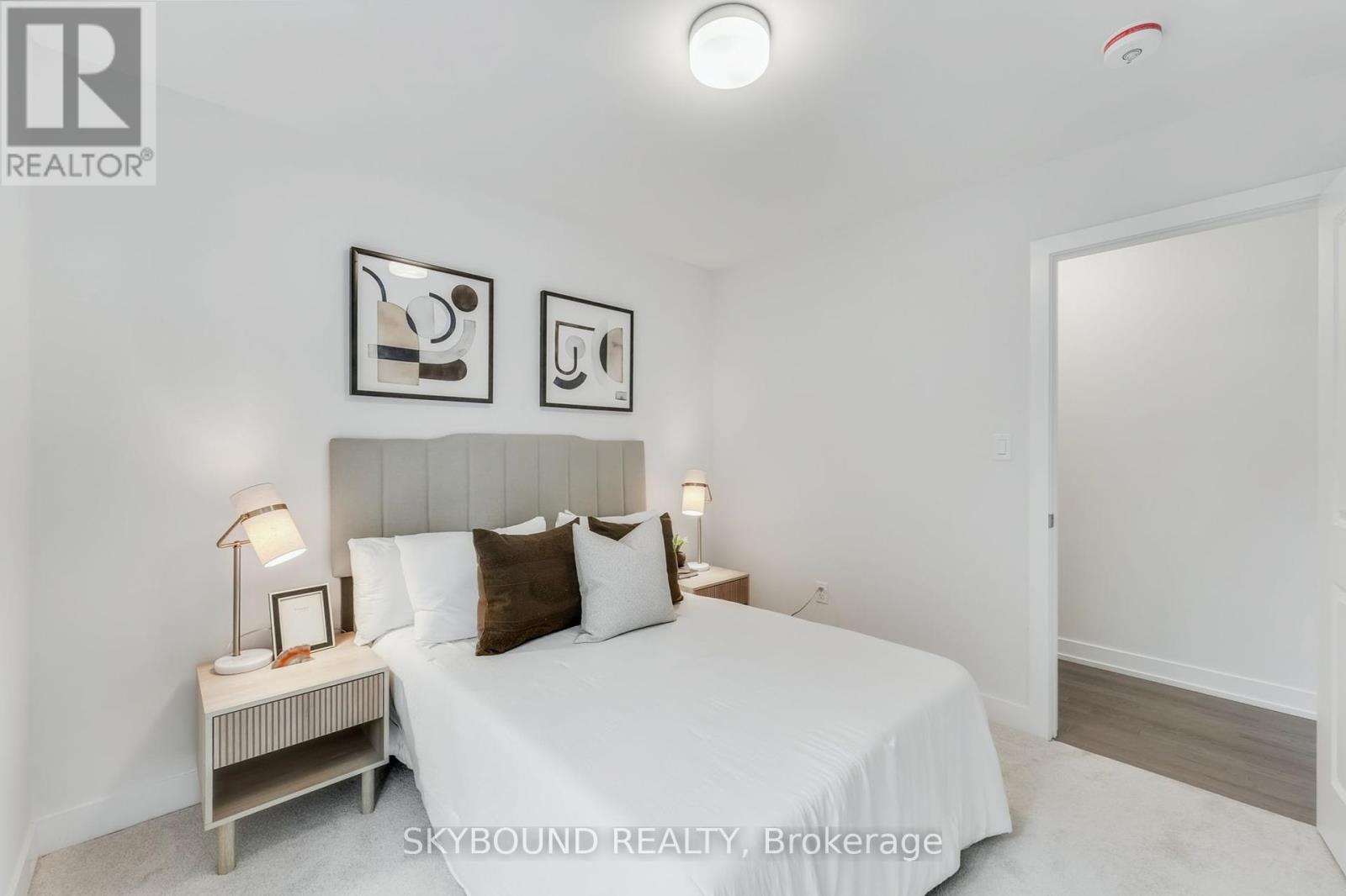 1818 Donald Cousens Parkway, Markham, Ontario  L6B 0V5 - Photo 23 - N12384203