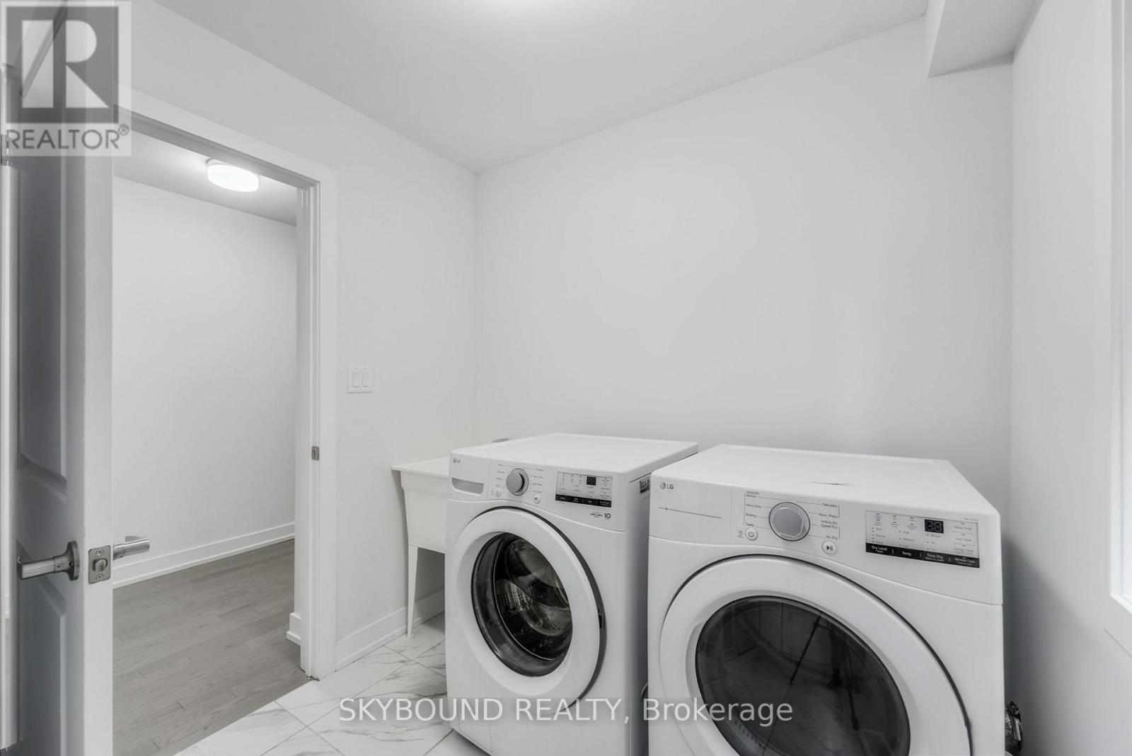 1818 Donald Cousens Parkway, Markham, Ontario  L6B 0V5 - Photo 27 - N12384203