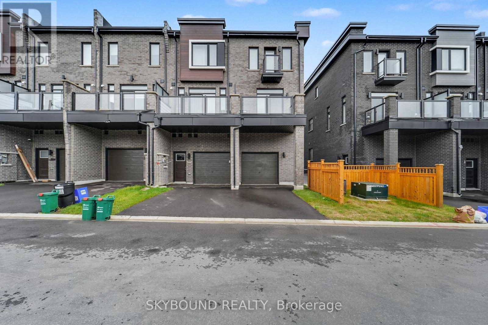1818 Donald Cousens Parkway, Markham, Ontario  L6B 0V5 - Photo 32 - N12384203
