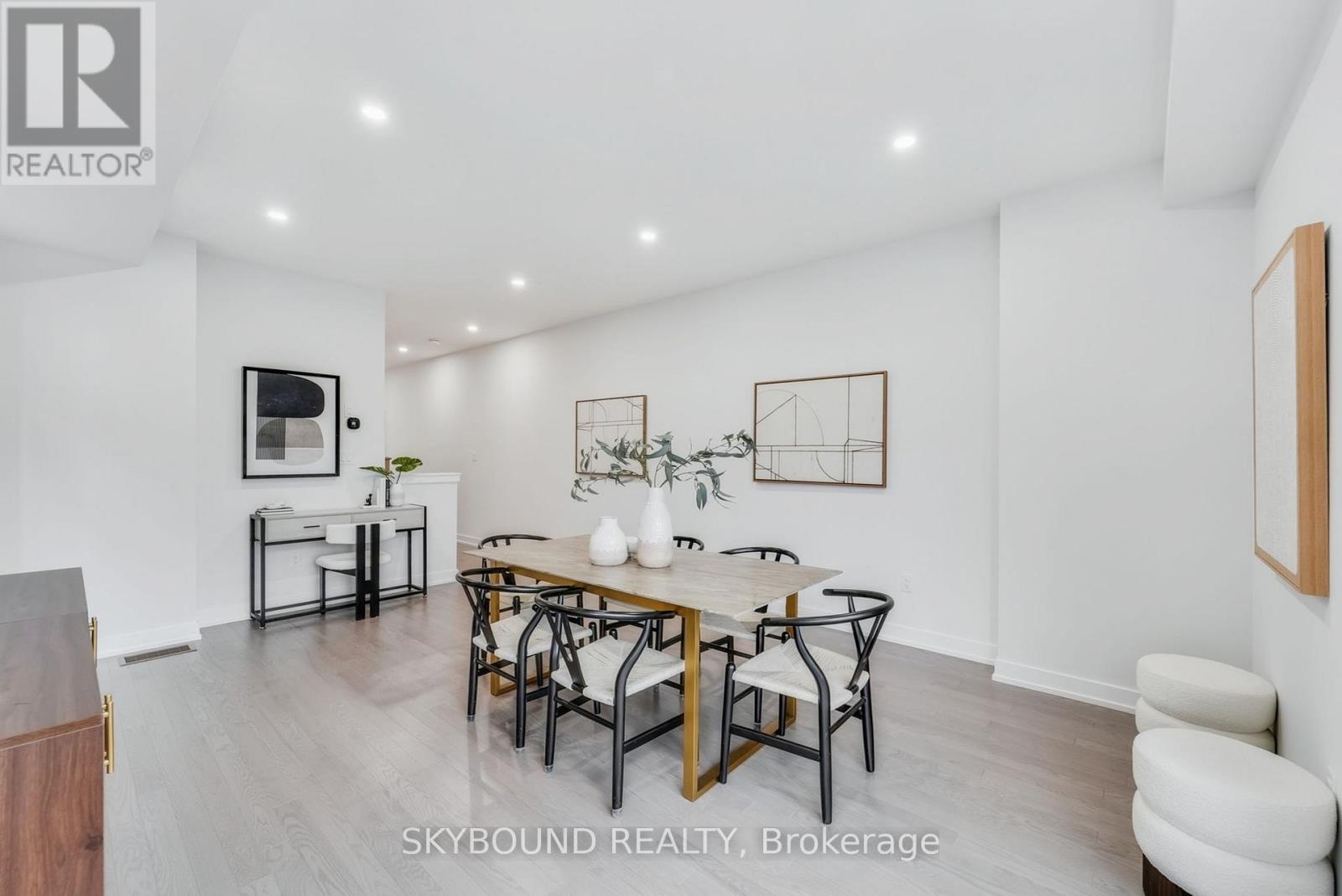 1818 Donald Cousens Parkway, Markham, Ontario  L6B 0V5 - Photo 9 - N12384203